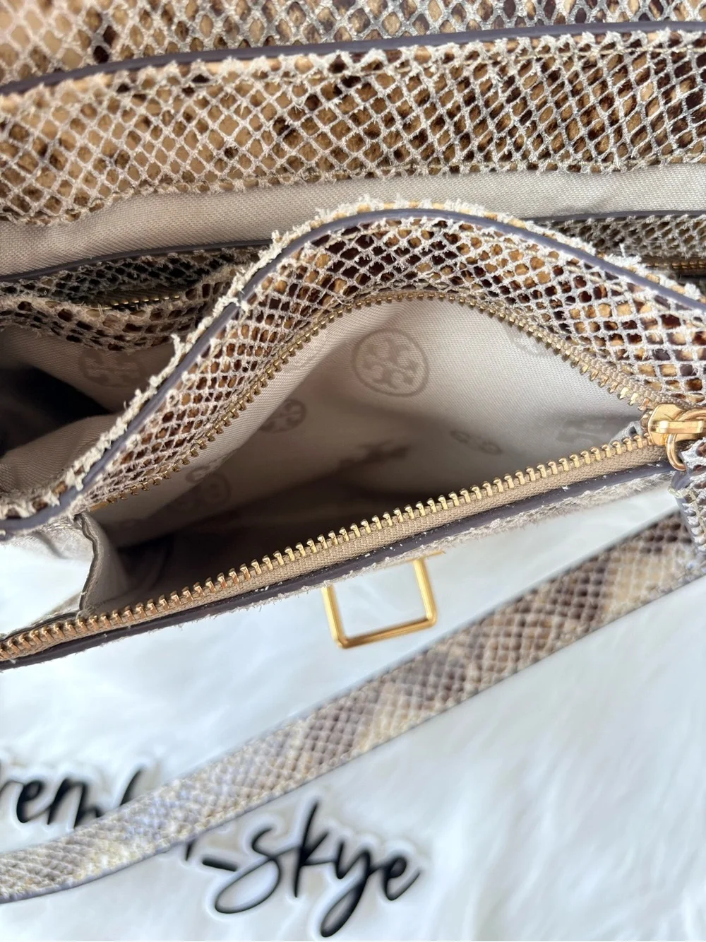 Tory Burch 797 Medium‎ Natural Raffia Snakeskin Print Flap Satchel Shoulder Bag.